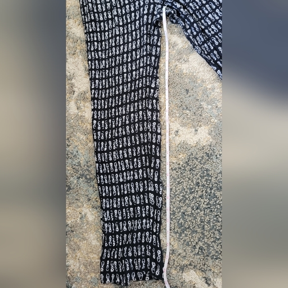 Vintage flower-pot designed wild pants from Impression of California. - Picture 6 of 7